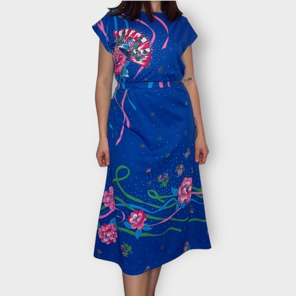 Vintage 1970s C&A Blue & Neon Pink Floral, Belted Waistline Dress - Picture 2 of 6